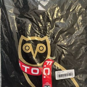 OVO TFC tshirt brand new. Size Large